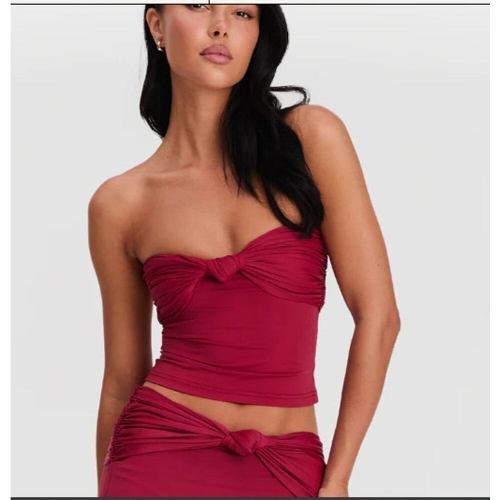 New NWT Sasha Therese Naya Top Cherry Red XS Strapless